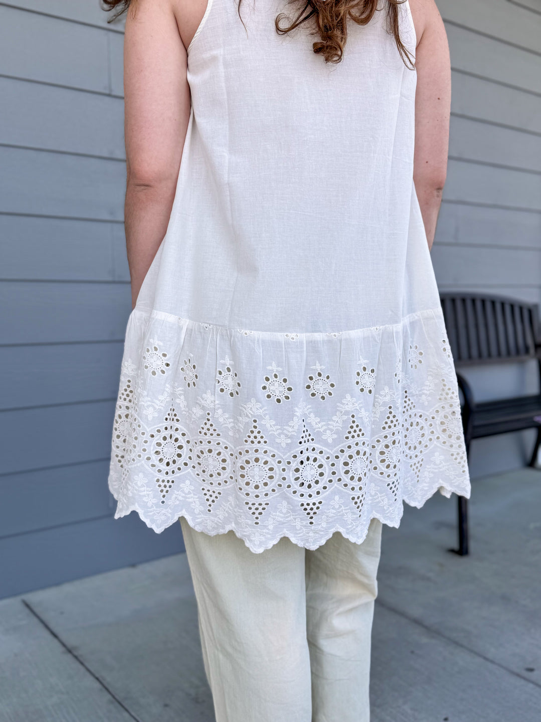 Sleeveless Top with Shiffle - Cream