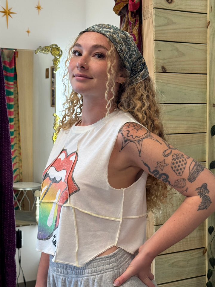 Rainbow The Rolling Stones - Overlock Cropped Music Muscle Tee