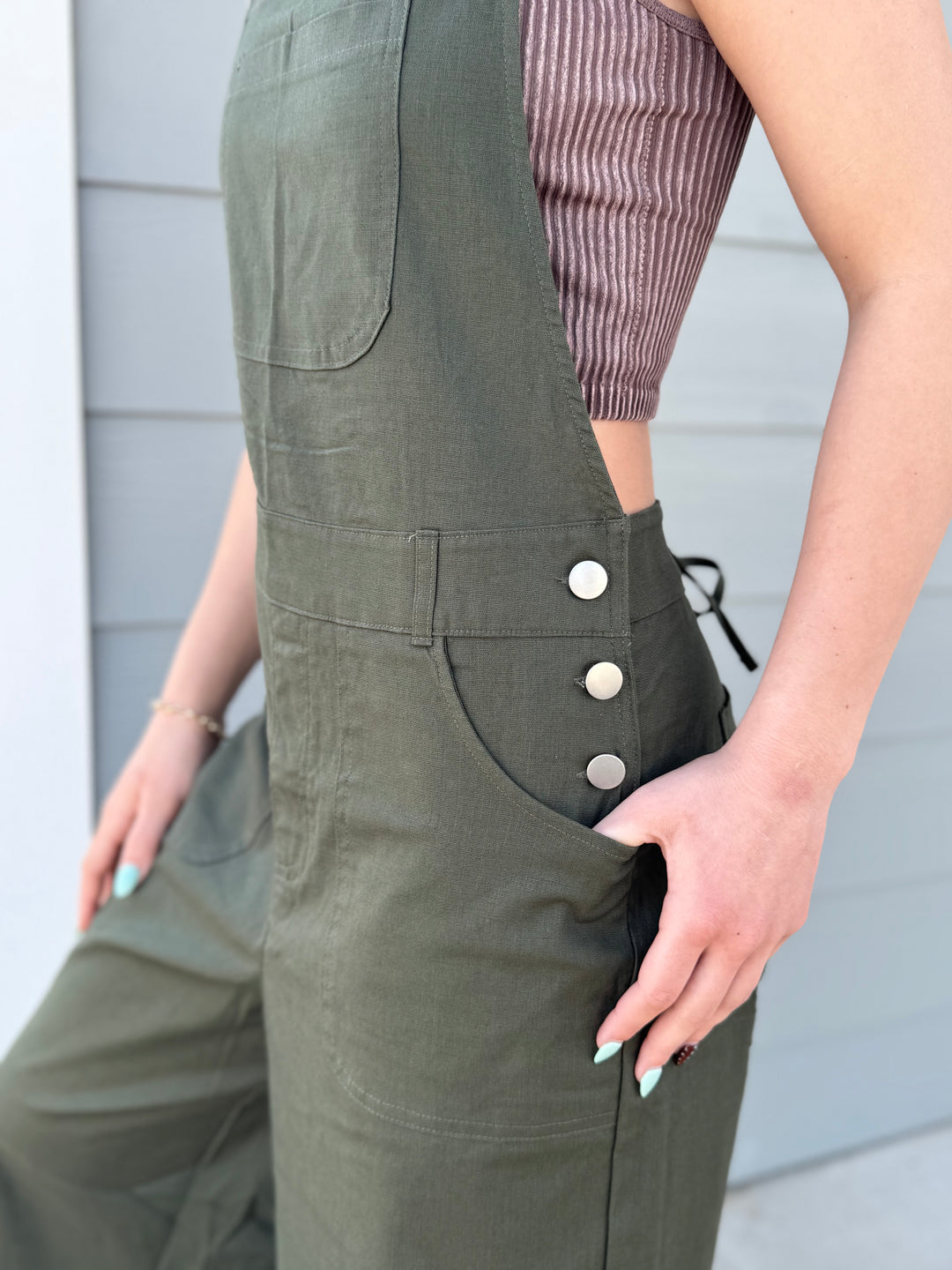 SPAGHETTI STRAP CRISS CROSS BACK JUMPER