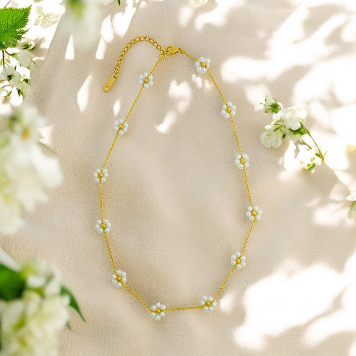 White Daisy - 18K Gold Plated, Waterproof Necklace