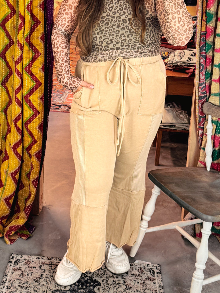 VINTAGE WASHED FLARED PANEL PANTS