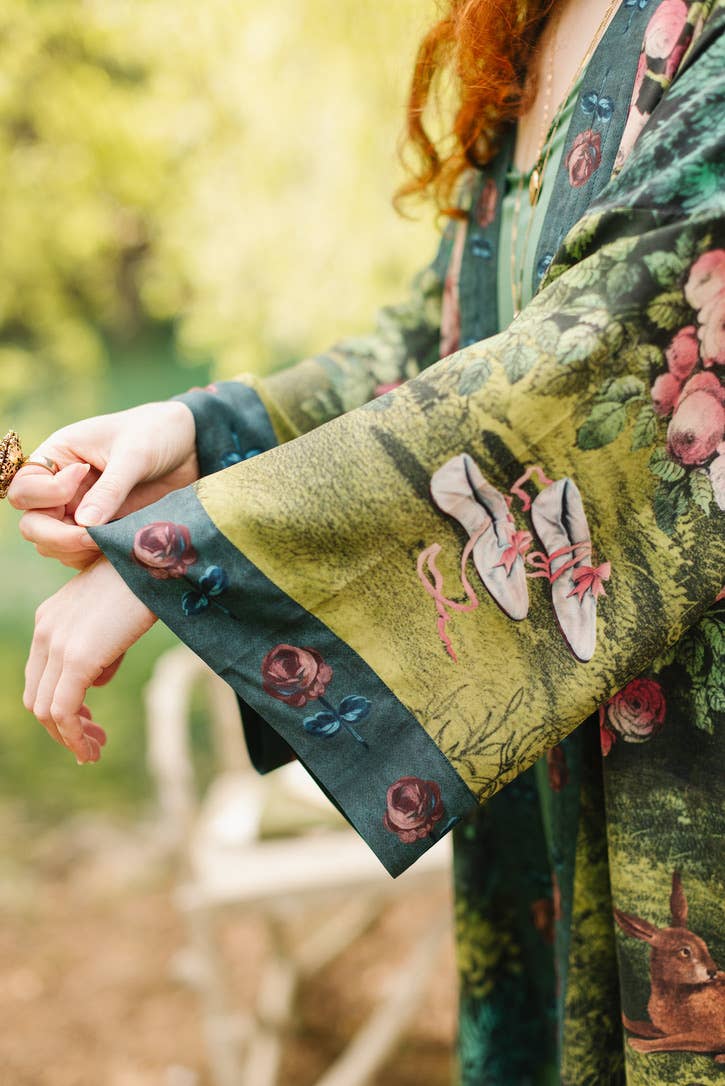 The Daydreamer Matinée Duster Kimono w/ Roses &amp; Rabbits