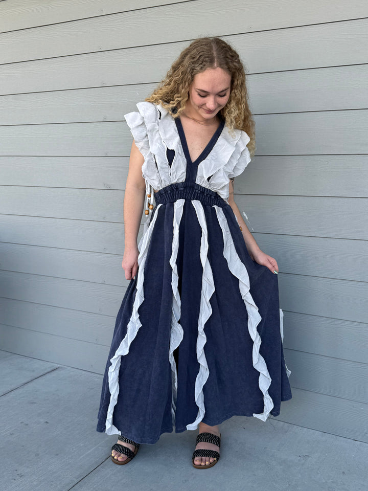SOFT TIERED RUFFLE V-NECK MAXI DRESS