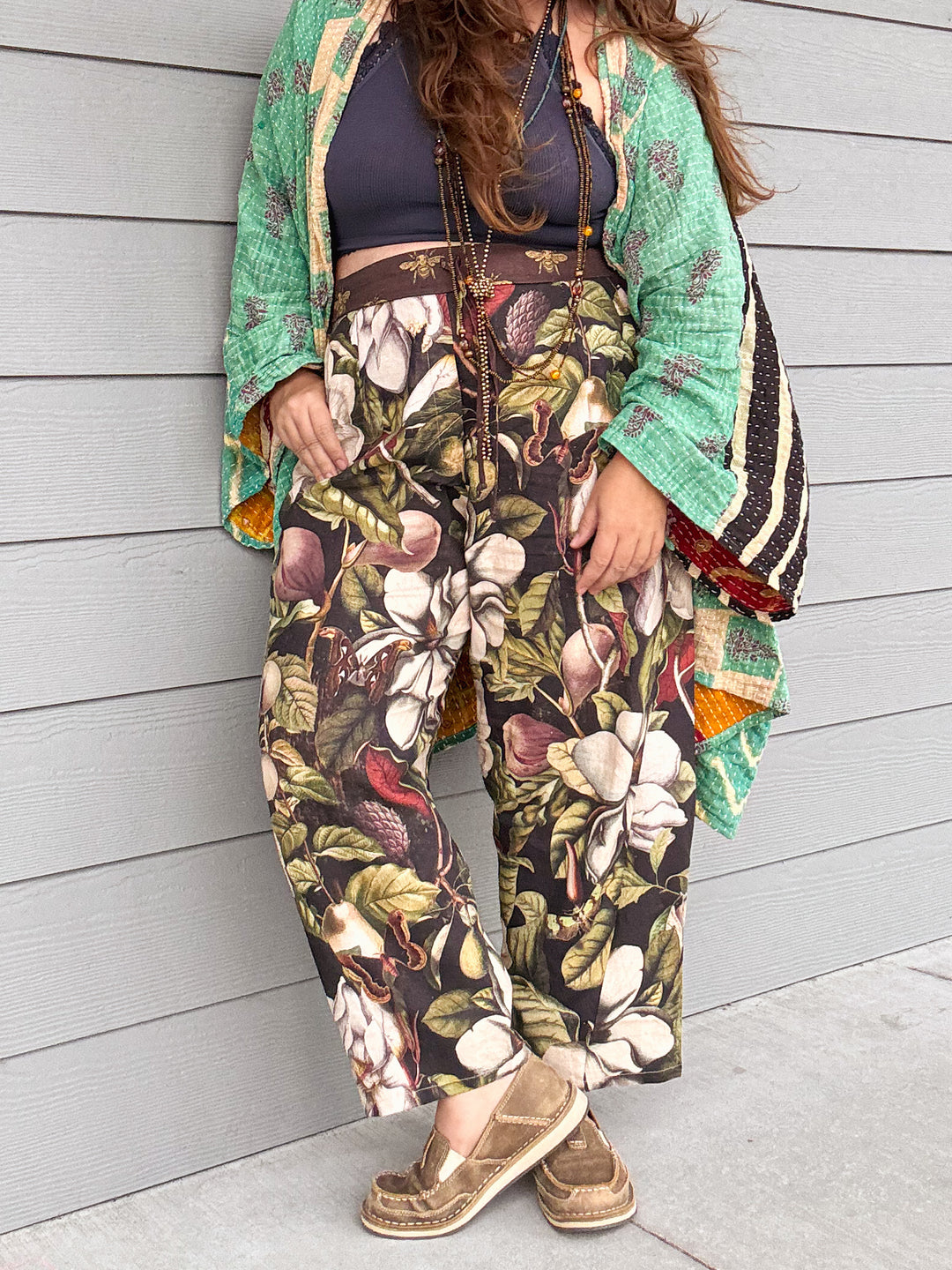 Fleur De Lune Linen Cropped Artist Pant w/ Boho Floral Print