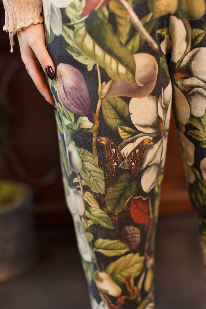 Fleur De Lune Linen Cropped Artist Pant w/ Boho Floral Print