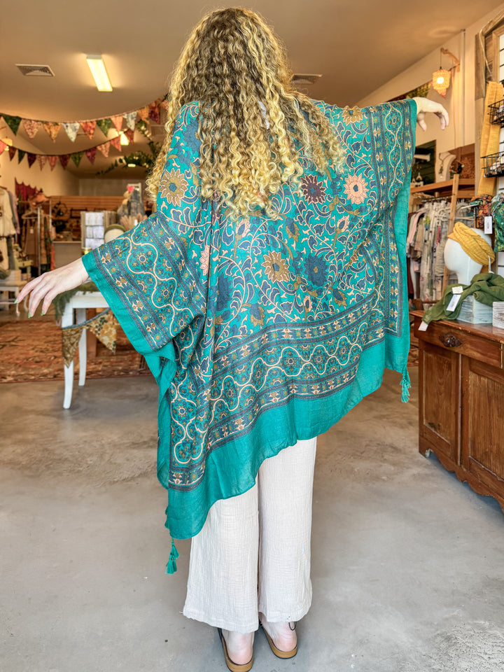 Touch of Morroco Tapestry Tassel Kimono