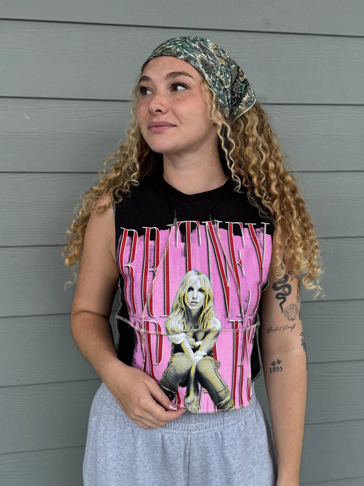 Britney Spears - Overlock Cropped Music Muscle Tee