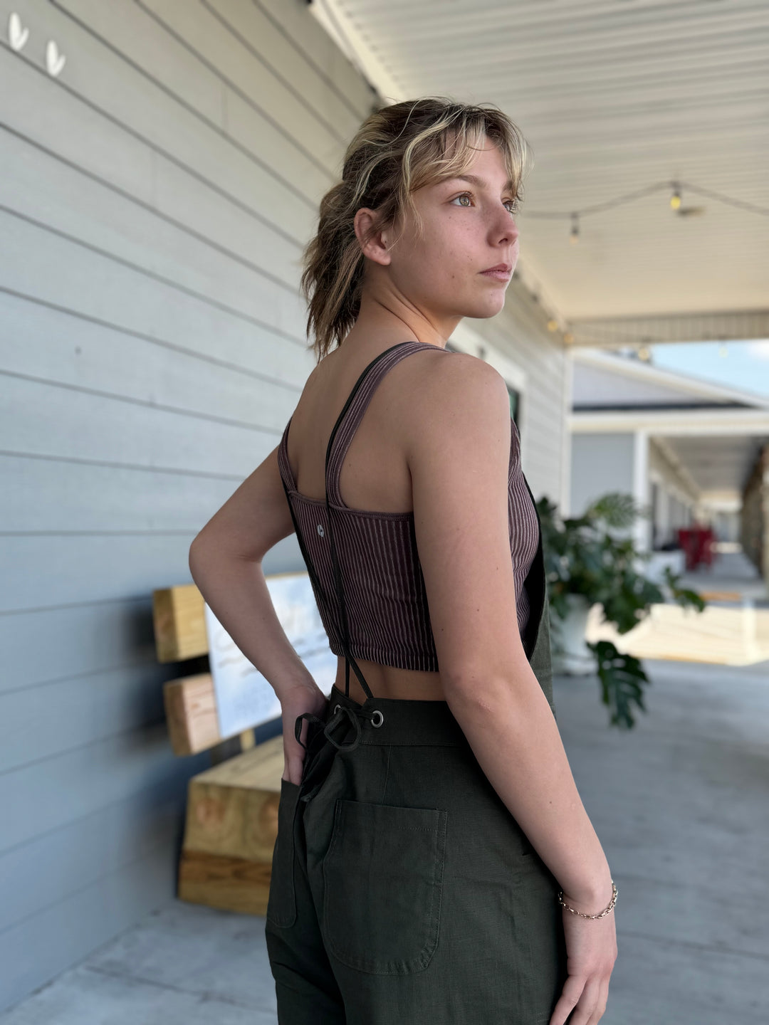 SPAGHETTI STRAP CRISS CROSS BACK JUMPER