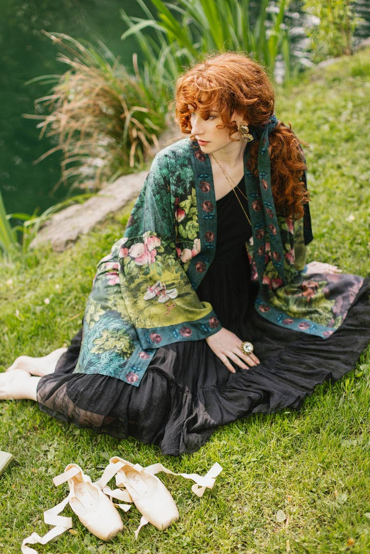 The Daydreamer Matinée Duster Kimono w/ Roses &amp; Rabbits