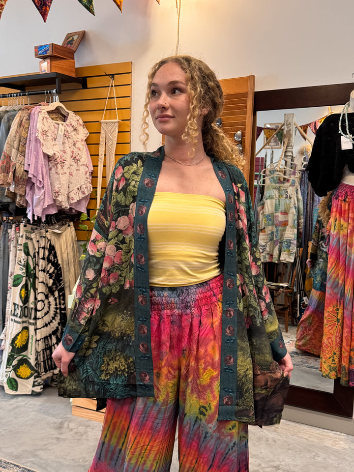 The Daydreamer Matinée Duster Kimono w/ Roses &amp; Rabbits