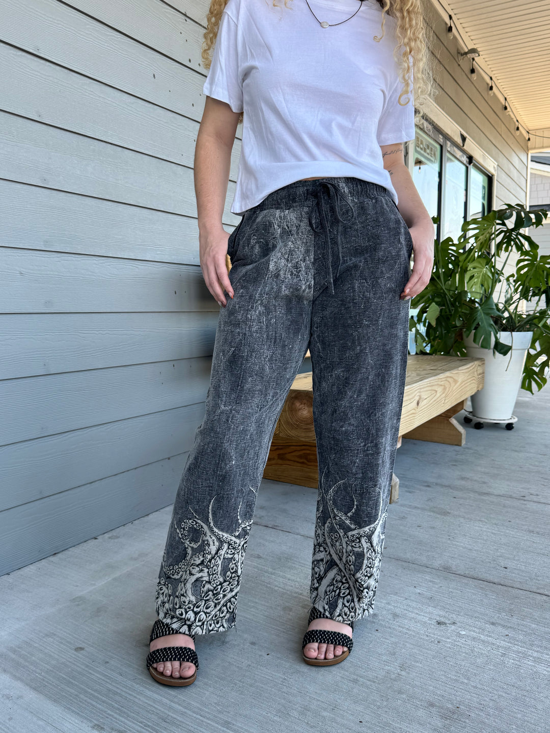 Octopus Ankle Cotton Pants