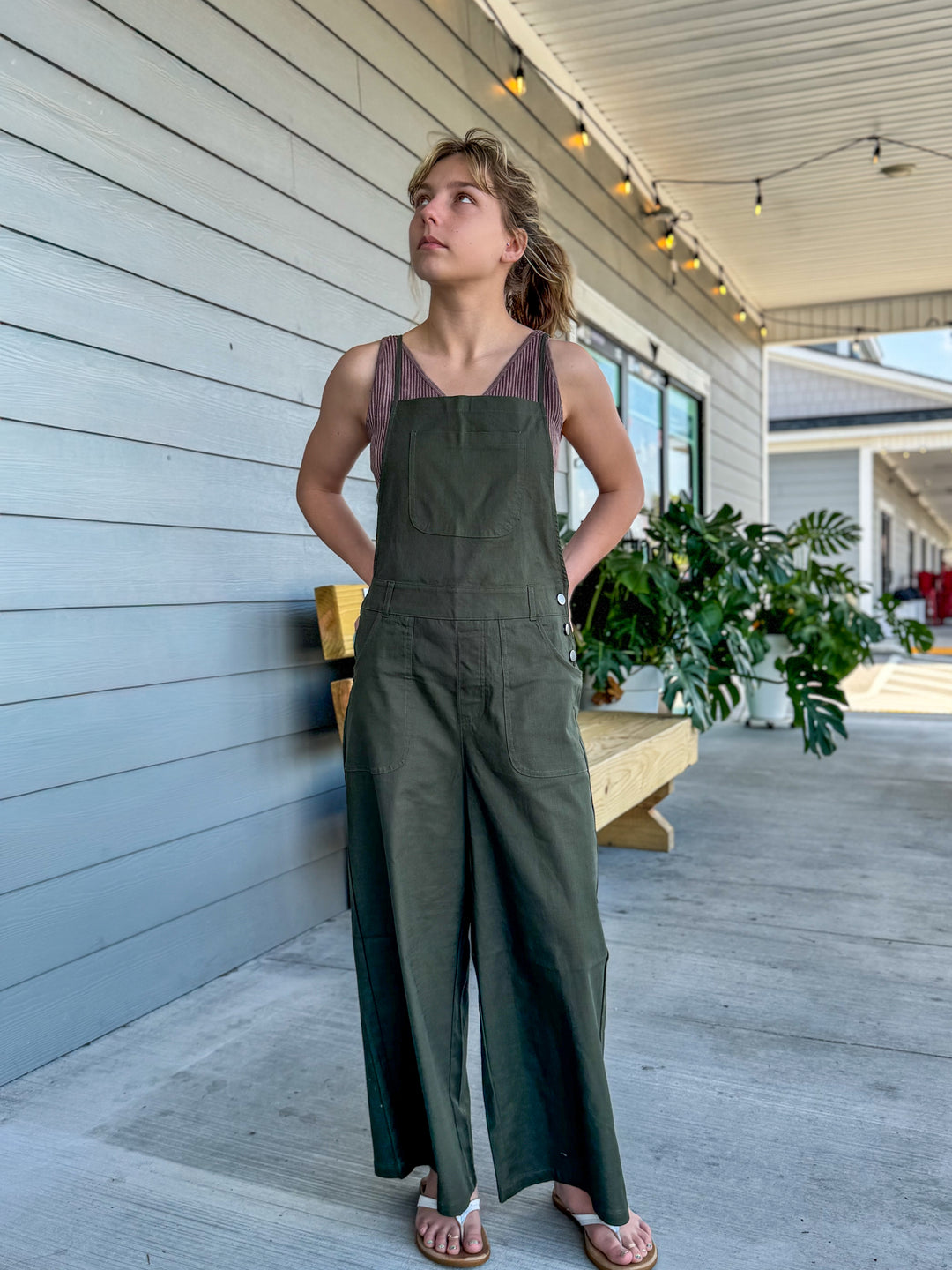 SPAGHETTI STRAP CRISS CROSS BACK JUMPER