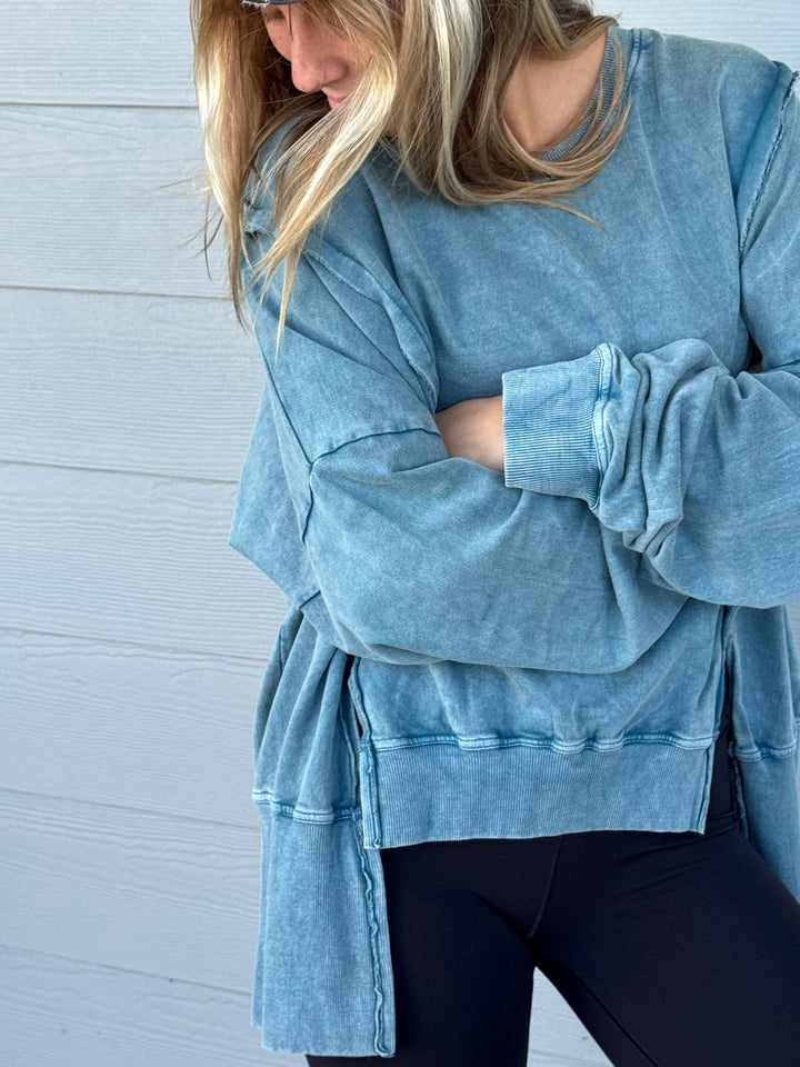 Mineral Wash Hi Lo Sweatshirt with side slits