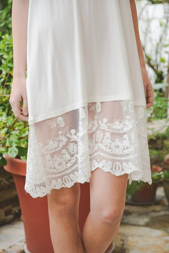 T-Back Midi Lace Slips