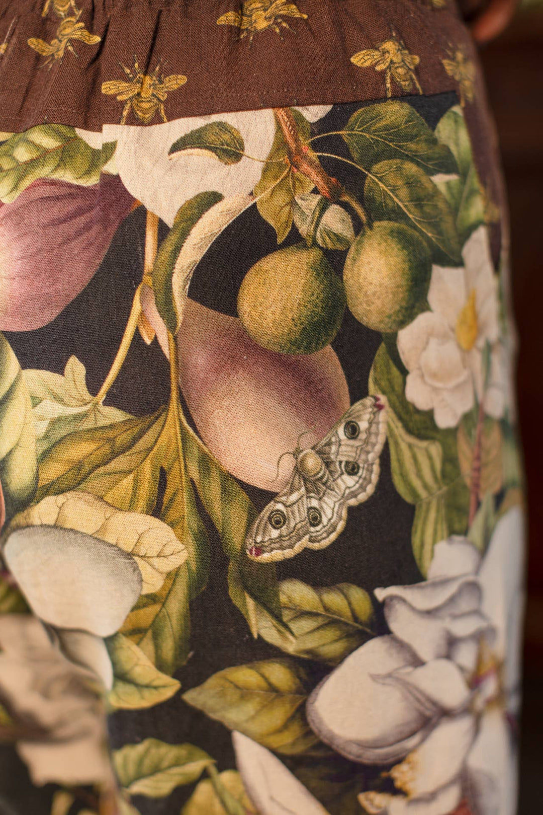 Fleur De Lune Linen Cropped Artist Pant w/ Boho Floral Print