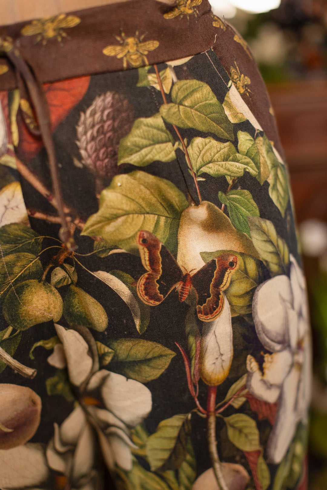 Fleur De Lune Linen Cropped Artist Pant w/ Boho Floral Print