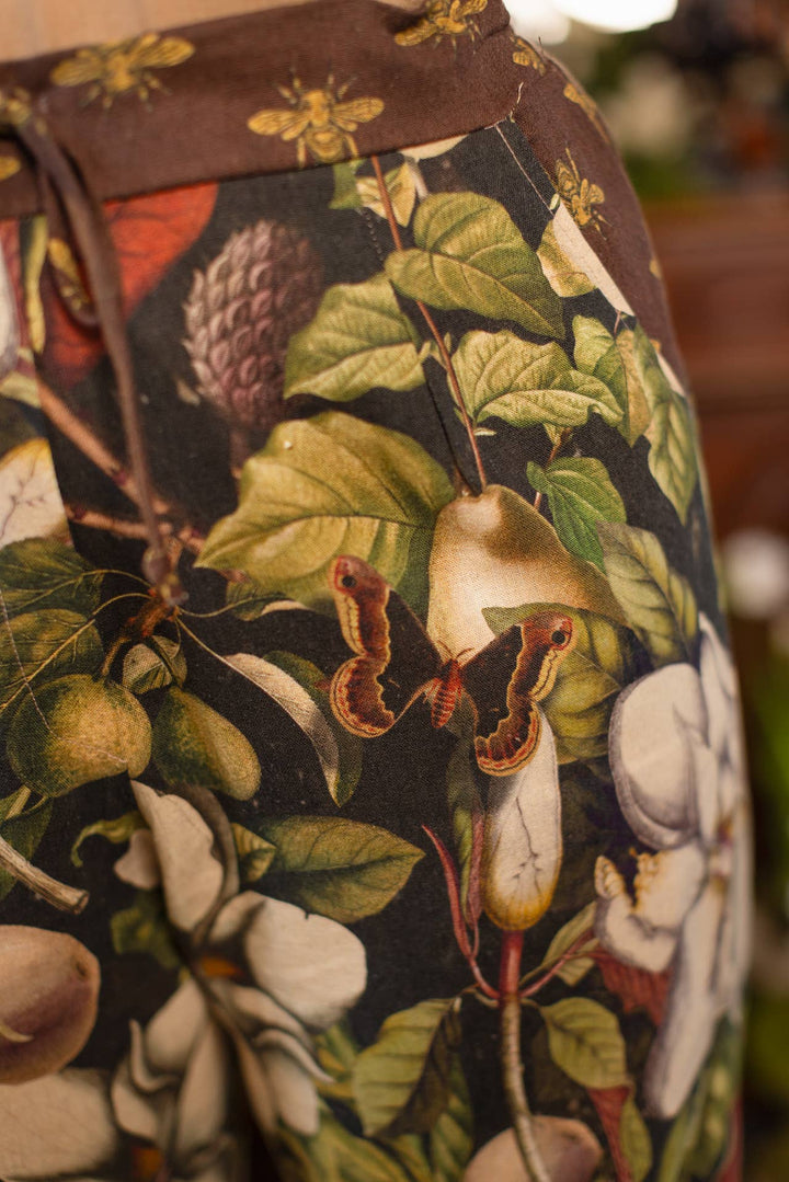 Fleur De Lune Linen Cropped Artist Pant w/ Boho Floral Print