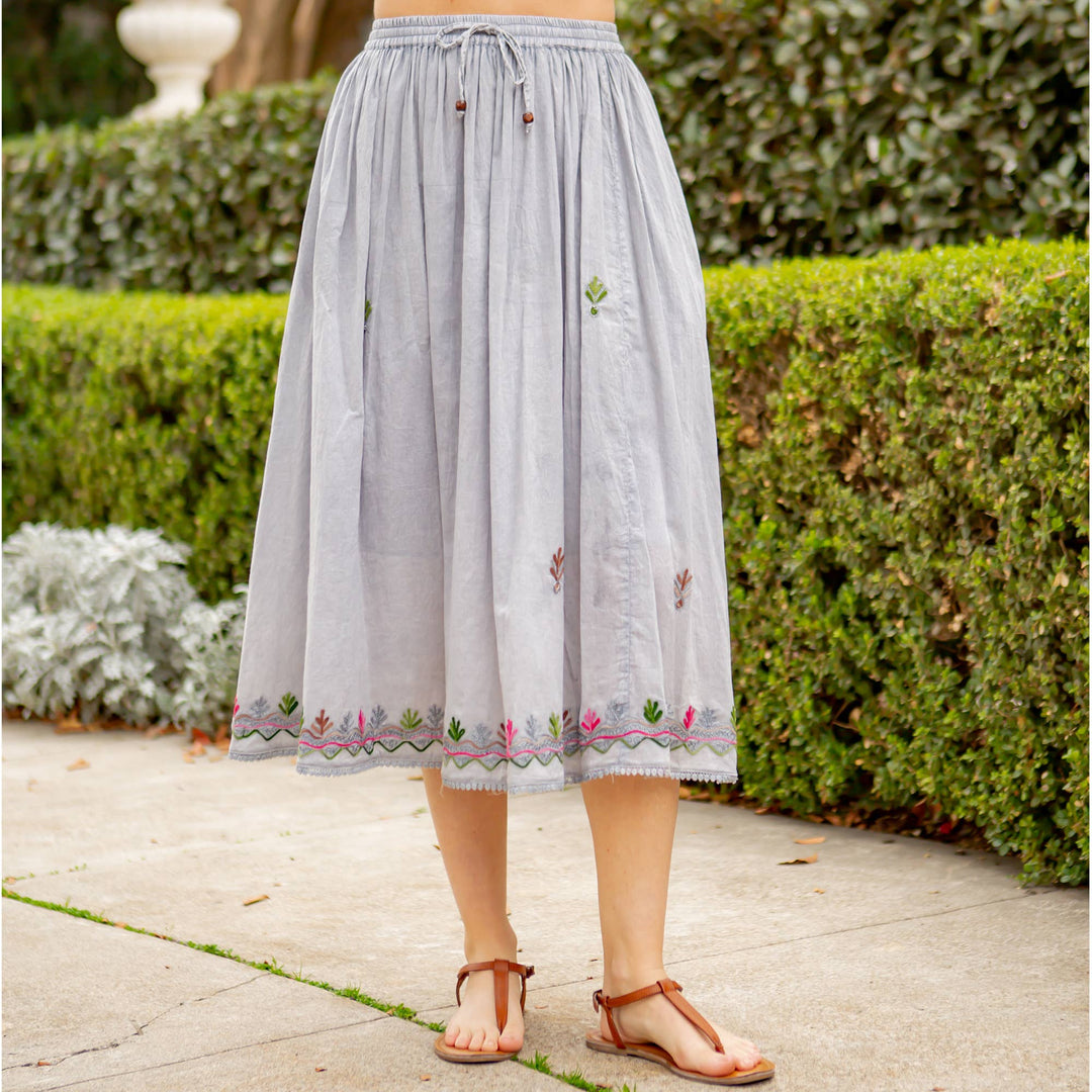 Mid Length Western Skirt Crinkled, Lined With Two Pockets