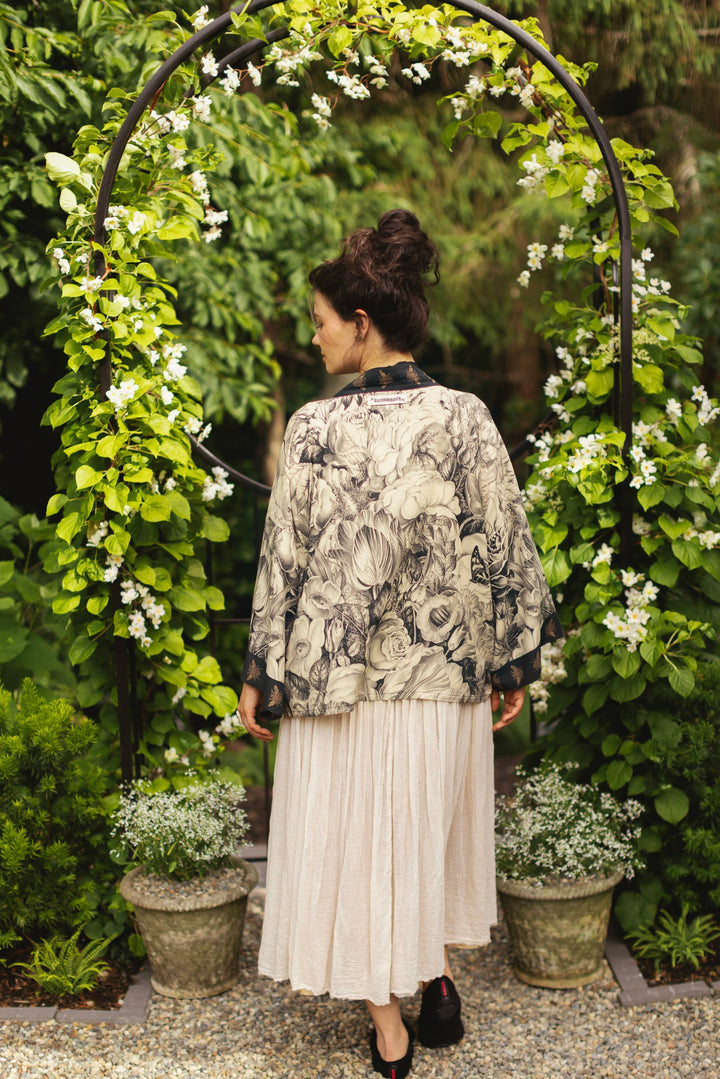 Honey &amp; The Moon Pixie Duster Crop Kimono w/ Florals &amp; Bees